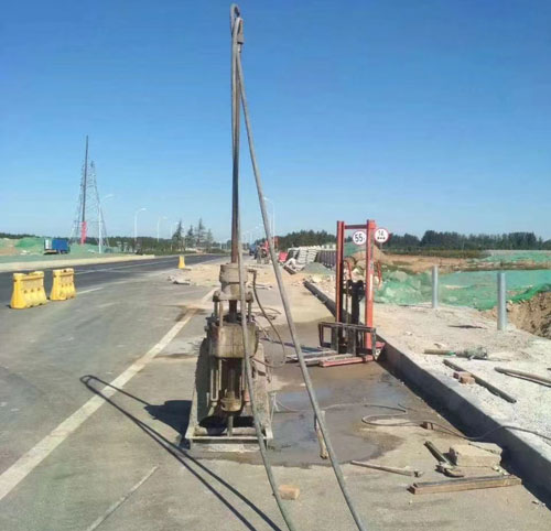曲周公路高聚物注浆加固